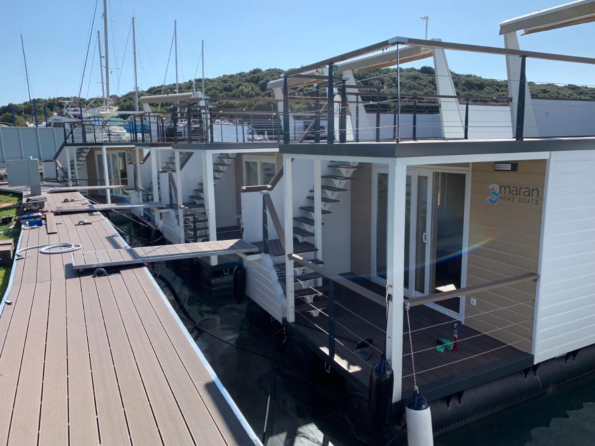 הוילה PUY Floating House - Arena 2 מראה חיצוני תמונה