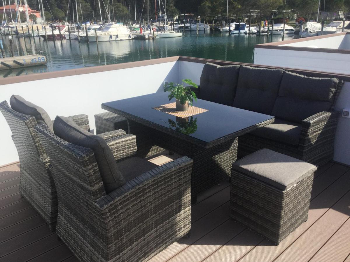 הוילה PUY Floating House - Arena 2 מראה חיצוני תמונה