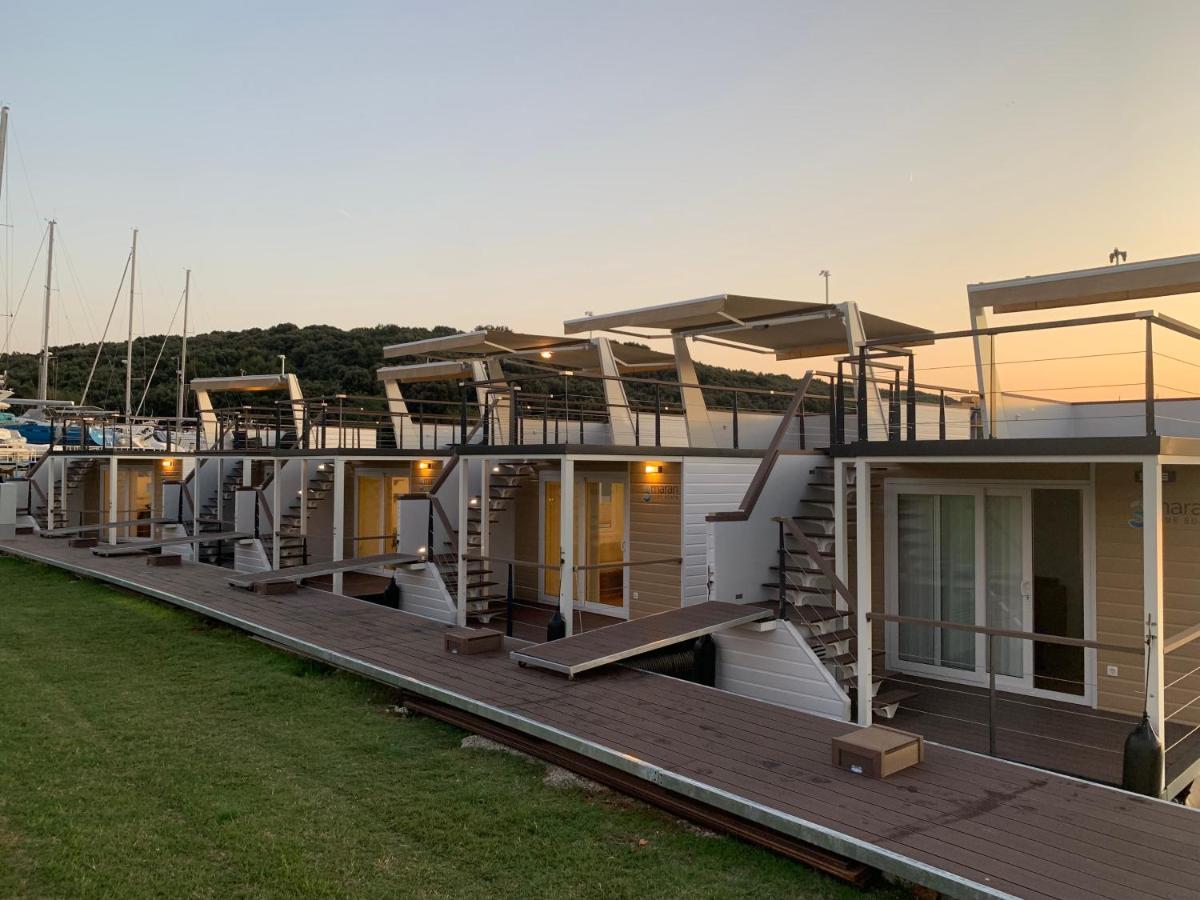 הוילה PUY Floating House - Arena 2 מראה חיצוני תמונה